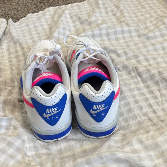 Nike air cross trainer 3 White and Pink Athletic Shoes men’s 9 - Picture 3 of 5